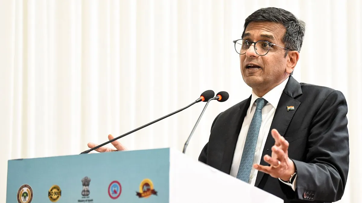 amu-minority-status-to-madarsa-education-5-key-verdicts-cji-chandrachud-will-deliver-before-retirement