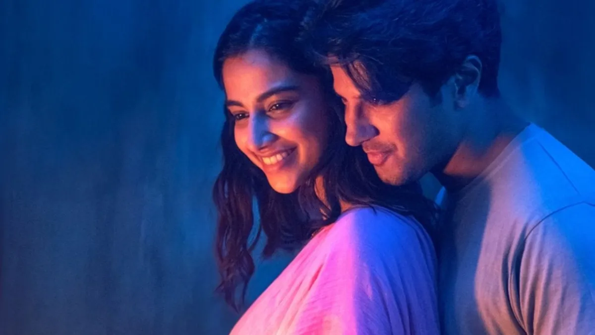 lucky-baskhar-box-office-collection-day-5-dulquer-salmaan-meenakshi-chaudhary-starrer-telugu-movie-faces-drop-on-first-monday