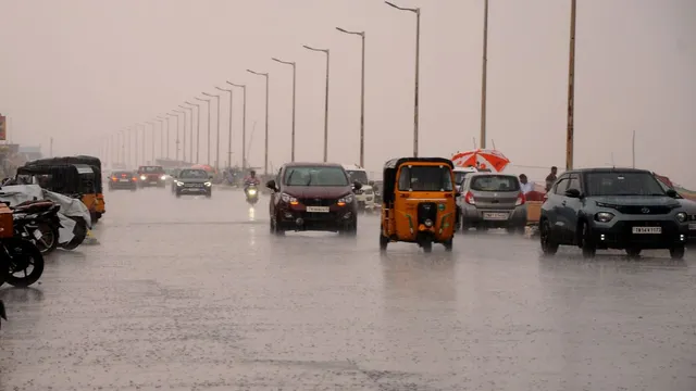 chennai-weather-imd-puts-city-on-yellow-alert-heavy-rain-in-nine-tamil-nadu-districts-from-november-8-forecast
