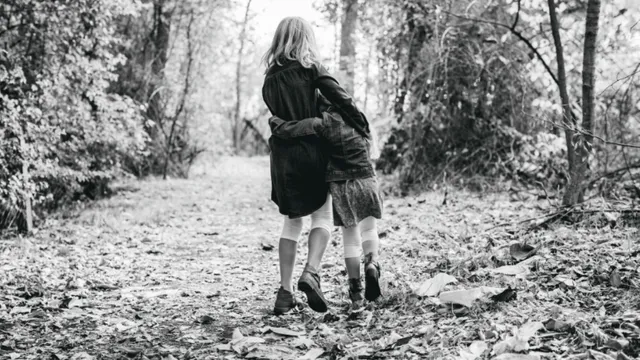 viral-video-little-girl-pushes-toddler-sibling-down-the-road-internet-erupts-in-frenzied-reactions