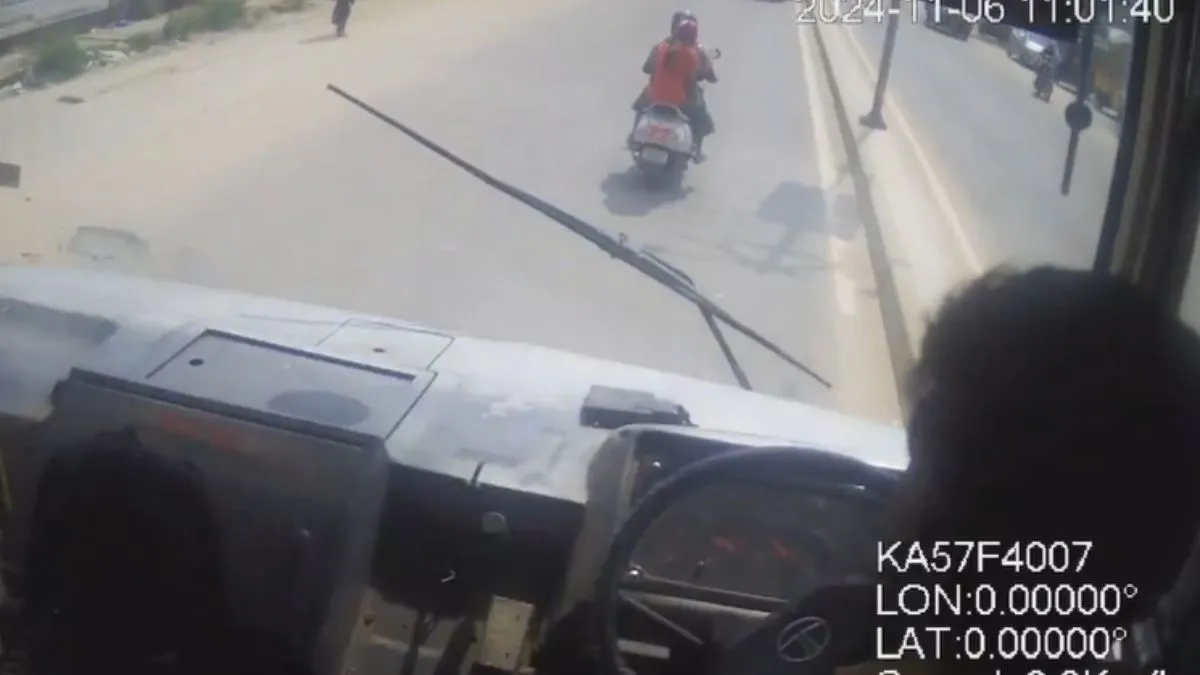 bengaluru-news-bmtc-driver-dies-of-heart-attack-while-driving-conductor-steers-bus-to-safety-after-crash-video