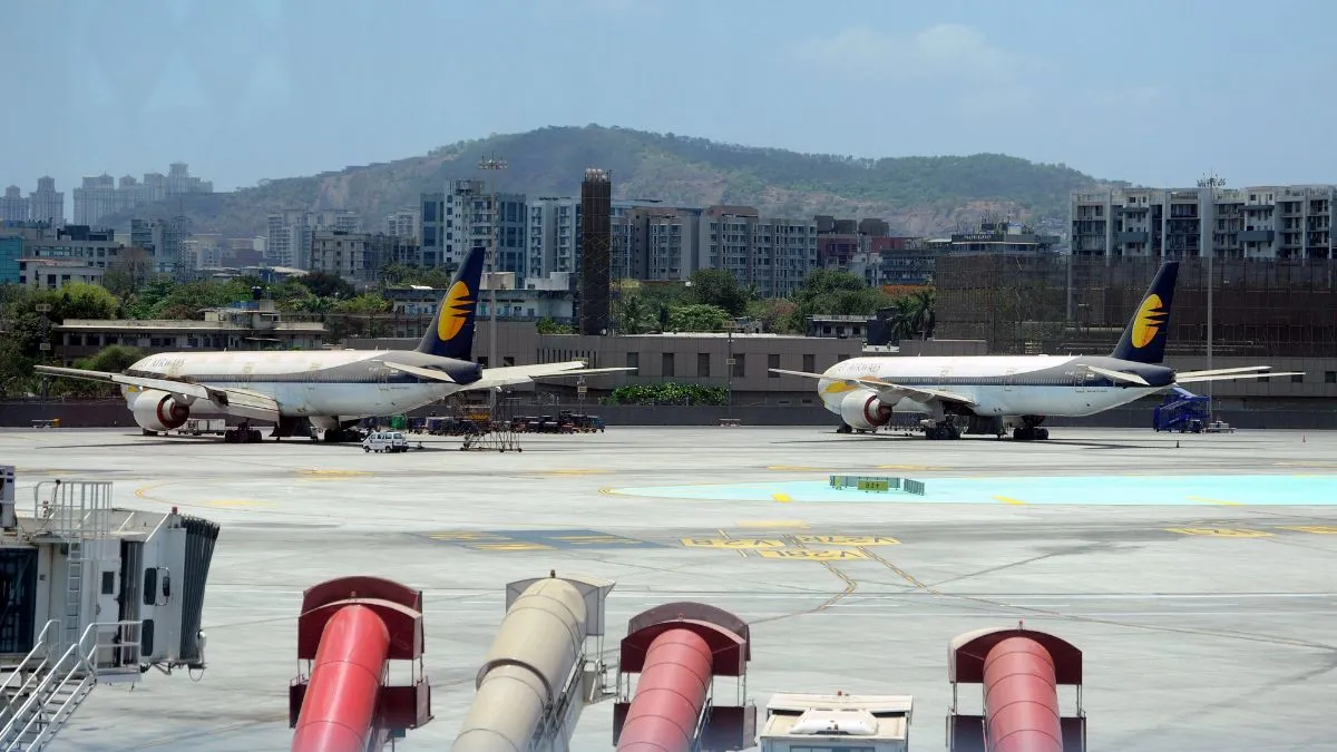 jet-airways-liquidation-sc-invokes-extraordinary-powers-orders-liquidation-of-grounded-airlines-assets