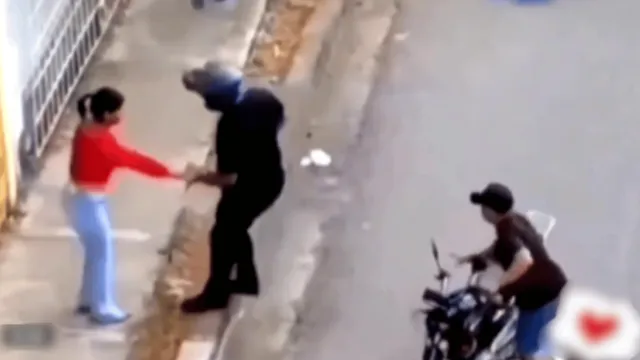 viral-video-boyfriend-runs-away-during-robbery-attempt-leaving-girlfriend-behind-heres-what-thieves-do-next