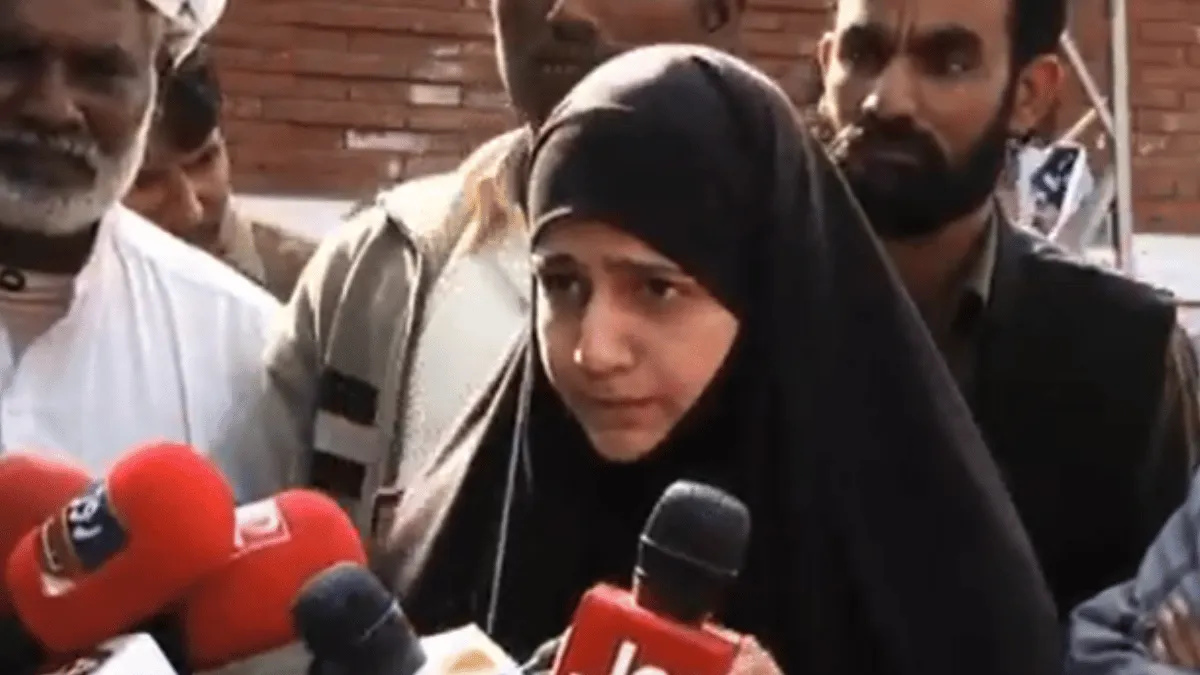 pakistani-woman-calls-herself-real-daughter-of-us-president-elect-donald-trump-desis-are-speechless-viral-video