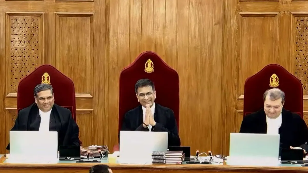 cji-chandrachuds-tearyeyed-sign-off-on-his-last-working-day-at-sc-we-are-here-as-pilgrims-birds-watch