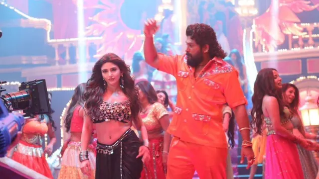 pushpa-2-fans-go-wild-over-leaked-photo-of-allu-arjun-and-sreeleela-special-song-from-upcoming-movie