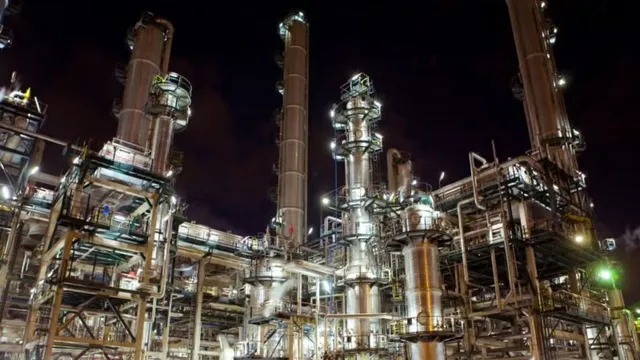 mathura-refinery-blast-injured-mathura-indian-oil-explosion-deaths-abu-plant-fire-uttar-pradesh-news