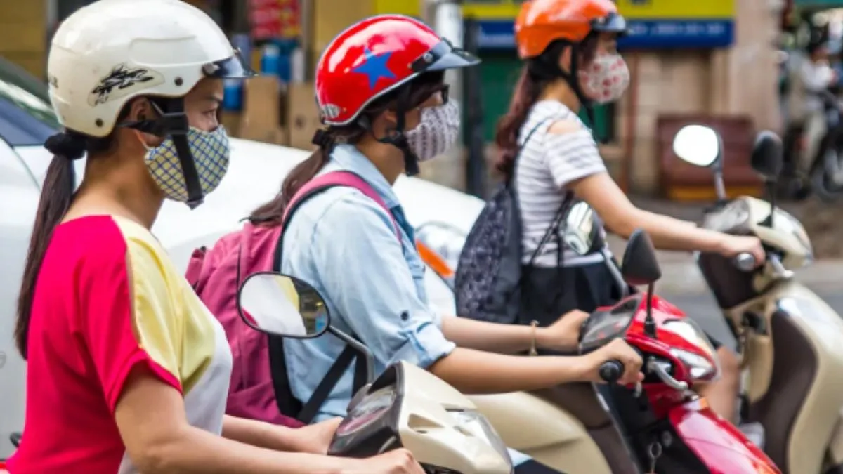 pune-municipal-corporation-mandates-helmets-for-employees-on-twowheelers-enforces-strict-penalties
