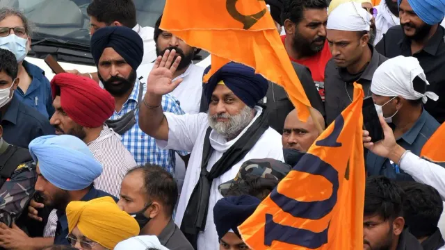sukhbir-singh-badal-resigns-as-shiromani-akali-dal-chief-informs-sad-leader-daljit-cheema