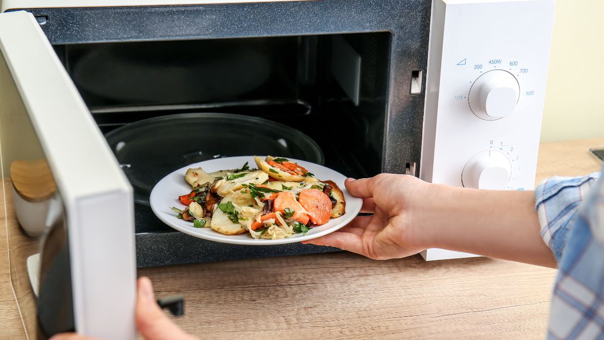 4 Foods That Can Turn Toxic When Reheated