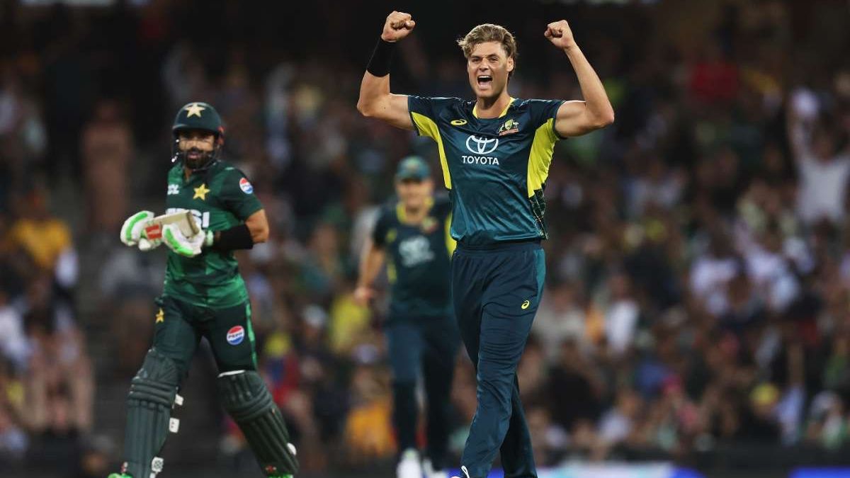 AUS vs PAK: Usman Khan's Spirit Fails As Spencer Johnson's Bowling Brilliance Helps Australia Beat Pakistan In 2nd T20I, Hosts Take Series 2-0