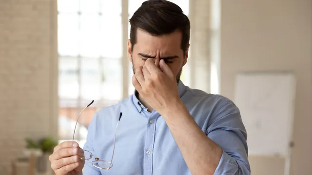 diabetes-and-eye-health-expert-explains-symptoms-of-diabetic-retinopathy