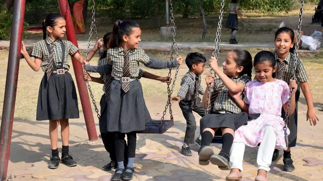 kerala-kochi-schools-ditch-marks-for-emojis-and-stars-on-progress-cards