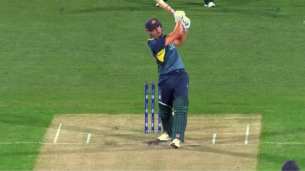 AUS vs PAK Marcus Stoinis Puts On Hitting Spectacle As Australia