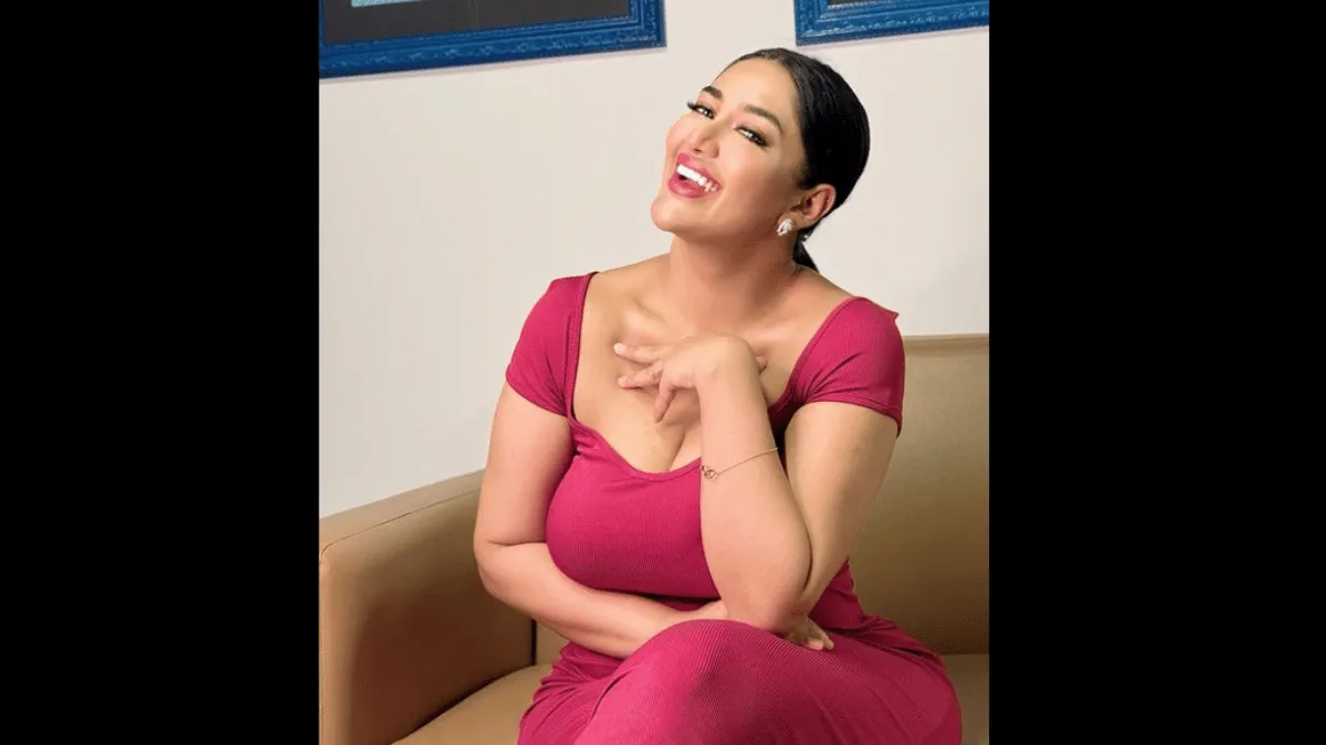 pakistani-instagram-star-mathira-viral-video-influencer-reacts-to-mms-leak-controversy-asks-fans-to