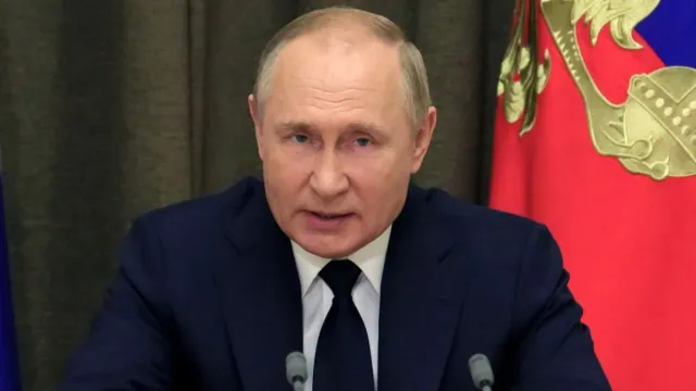 putin-signs-new-nuclear-doctrine-day-after-us-allows-ukraine-to-use-longer-range-missiles-against-russia