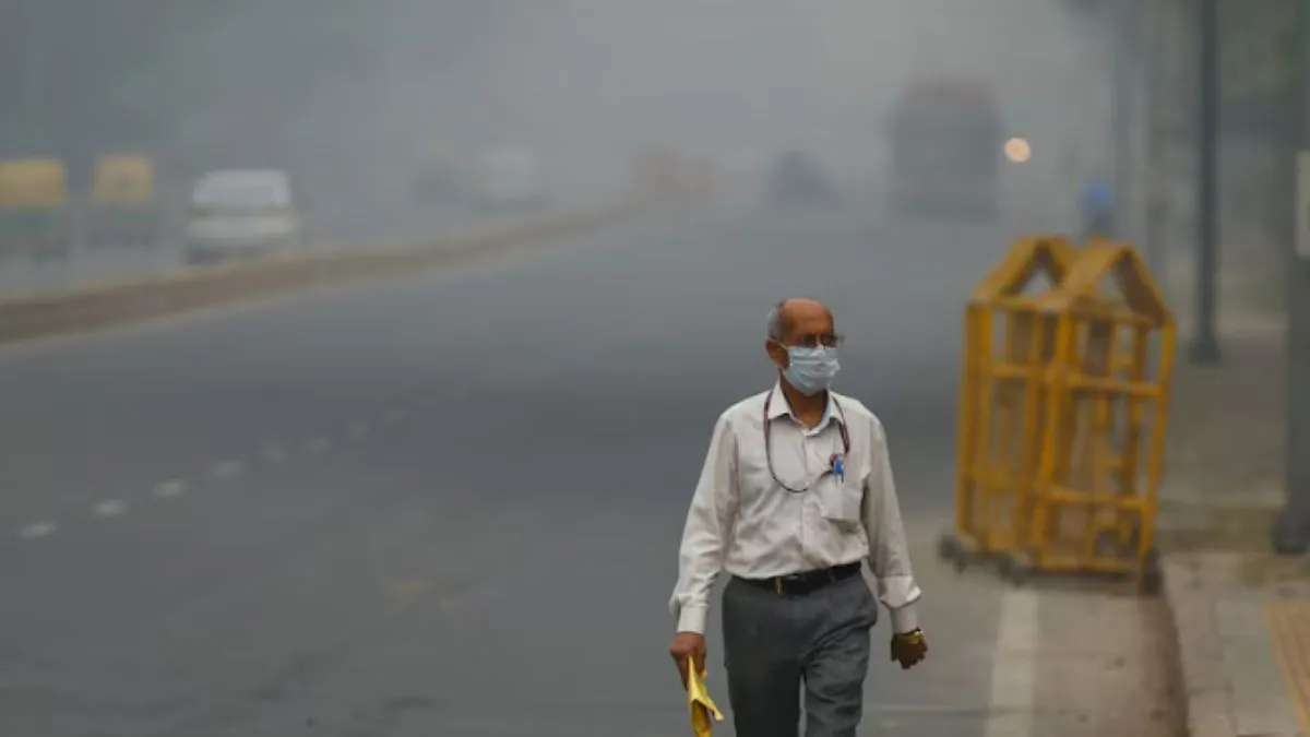 delhi-air-pollution-2024-4-important-reasons-of-wearing-a-mask-while-stepping-outside-of-home