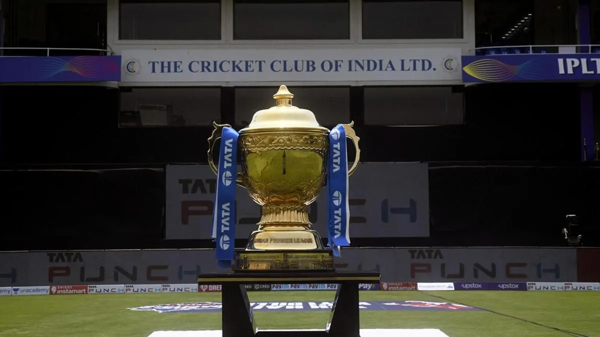 ipl-2025-mega-auction-rules-rtm-card-accelerated-bidding-explained-list-of-players-registered-retained-all-you-need-to-know