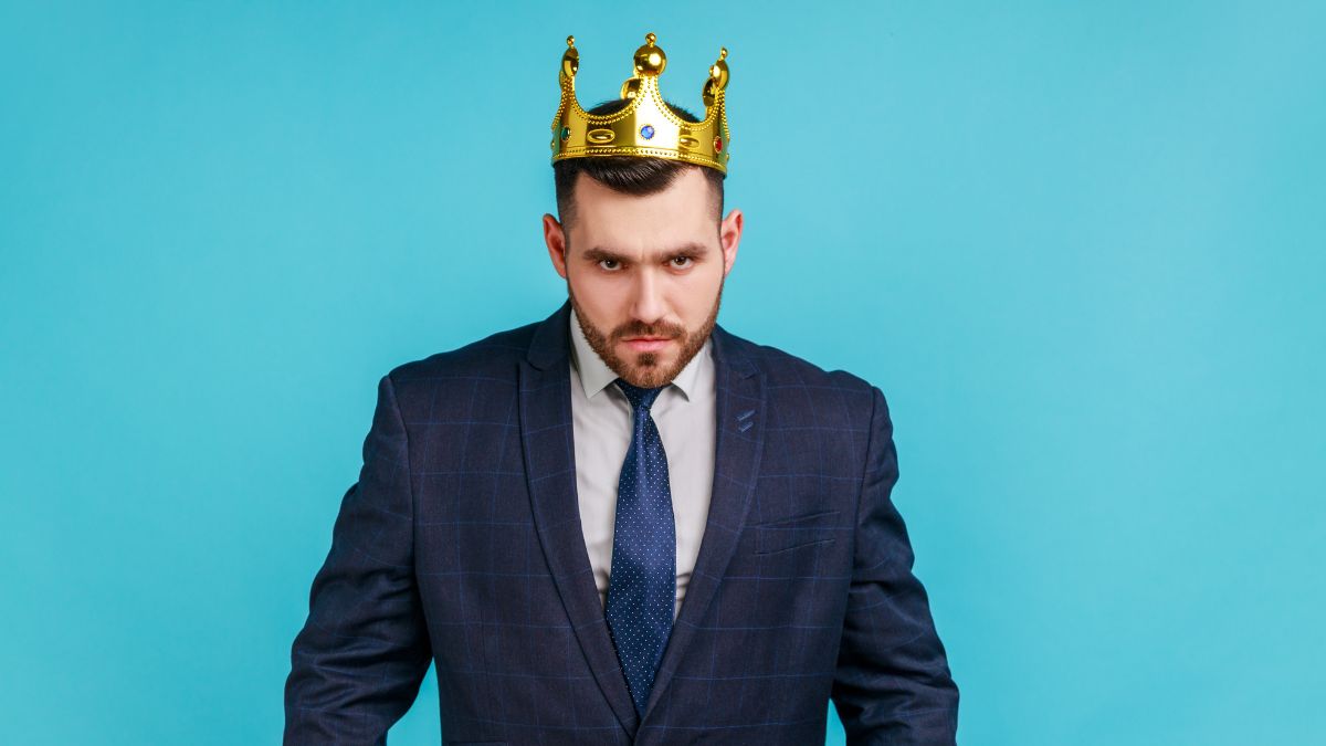 5-common-signs-of-narcissist-and-ways-to-deal-with-them