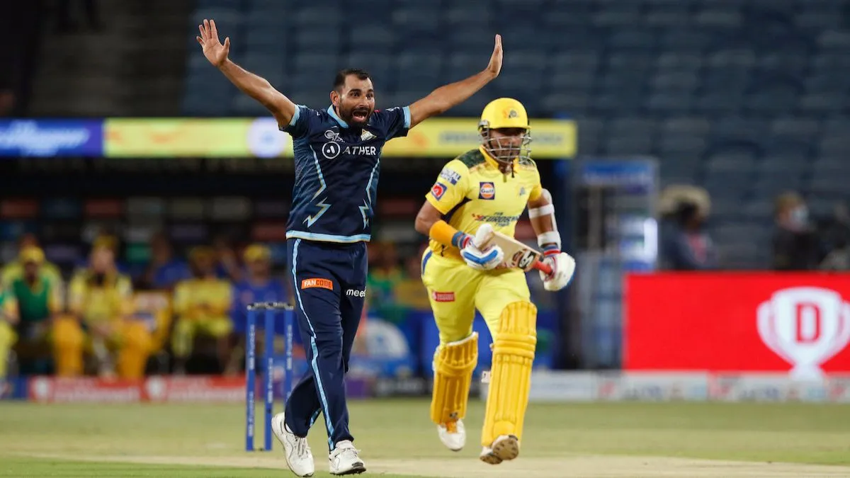 ipl-2025-mega-auction-mohammed-shami-takes-jibe-at-baba-sanjay-manjrekar-over-price-tag-prediction-sets-social-media-ablaze