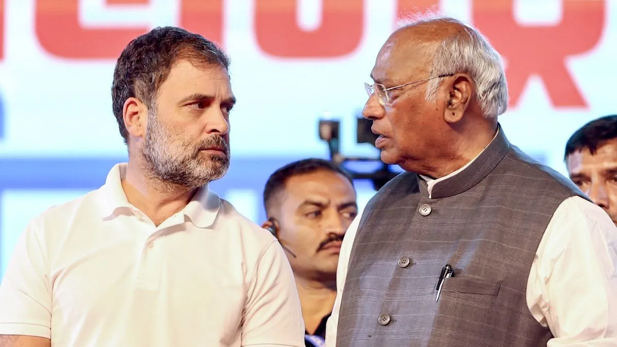 bjps-vinod-tawde-sends-rs-100-cr-defamation-notice-to-kharge-rahul-gandhi-over-cash-for-vote-allegations