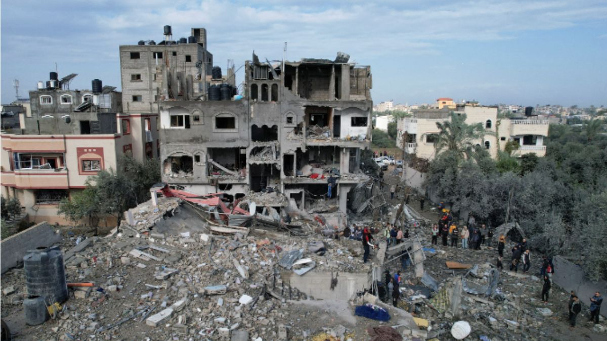 israel-hezbollah-conflict-11-killed-in-idf-airstrike-on-beirut-8-storey-building-reduced-to-rubble