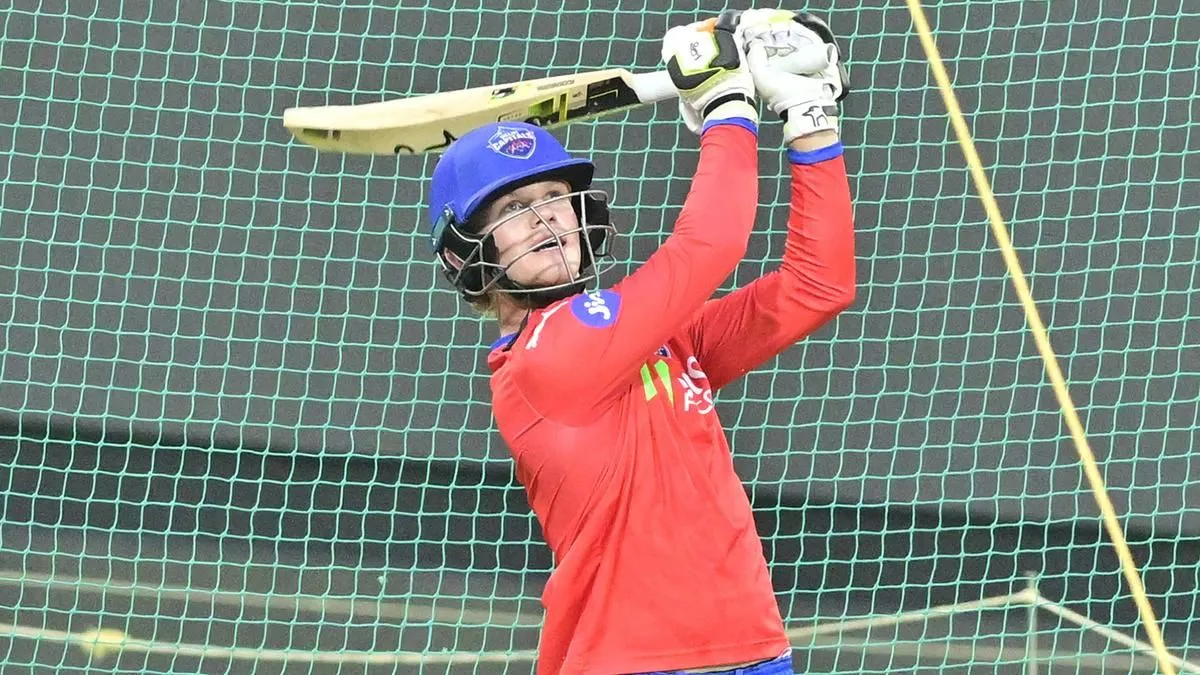 jake-fraser-mcgurk-sold-signed-delhi-capitals-retained-ipl-mega-auction-2025-bid-update-players-list