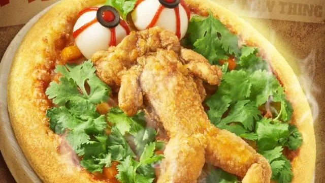 pizza-hut-in-china-launches-pizza-with-deepfried-frog-topping-netizens-go-berserk-can-you-guess-the-price