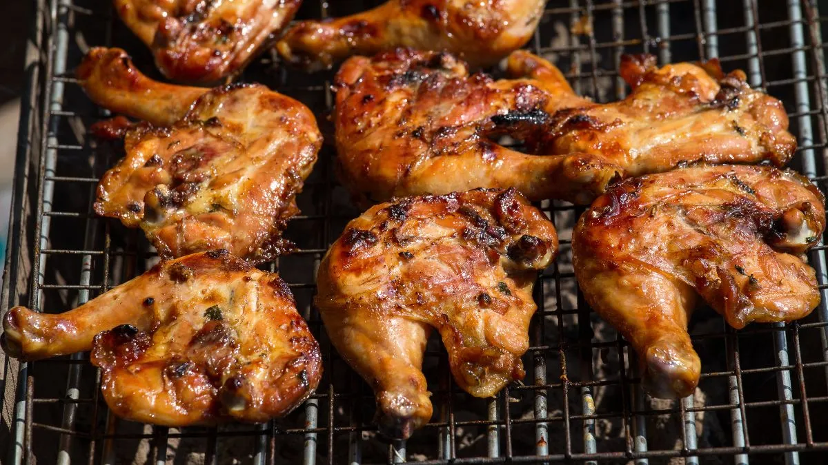 hyderabad-three-men-fall-ill-after-eating-grilled-chicken-biryani-they-ordered-online-from-ranga-reddy-eatery-probe-on