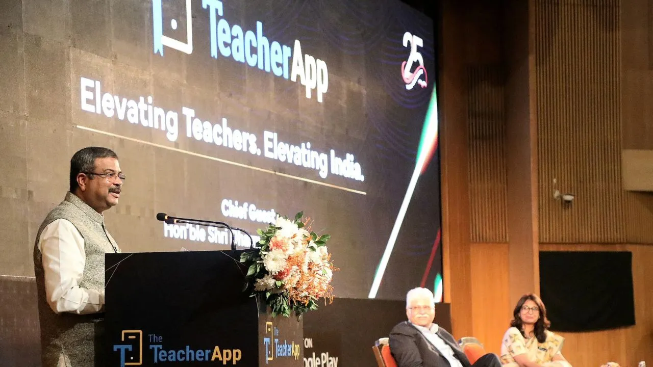 education-minister-dharmendra-pradhan-launches-teacher-app-for-educators-check-key-features-here