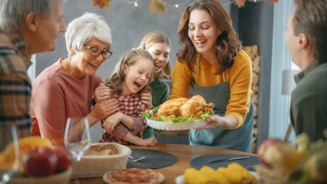 20-best-thanksgiving-instagram-captions-to-post-on-your-festive-family-pics