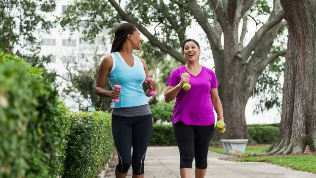 5-body-changes-that-you-may-notice-after-walking-for-30-minutes-daily