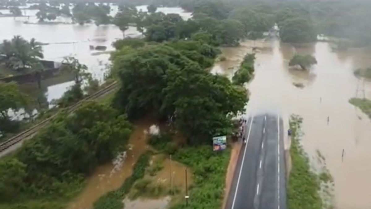 Sri Lanka Rain: 12 Killed, Over One Lakh Families Affected As Heavy  Downpour Wreaks Havoc Across Nation