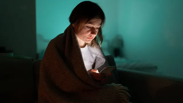 do-you-wake-up-between-3-am-and-5-am-know-underlying-causes