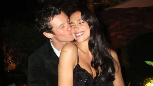 dua-lipa-arrives-in-mumbai-ahead-of-concert-steps-out-with-boyfriend-callum-turner-in-matching-black-outfits-watch