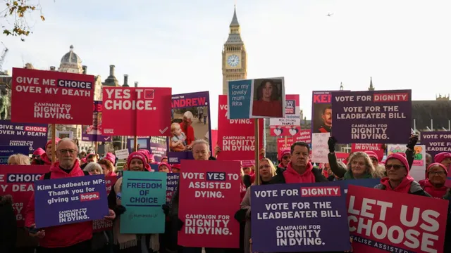 uk-assisted-dying-bill-clears-initial-parliamentary-hurdle-as-mps-vote-in-favour-britain-assisted-dying-bill