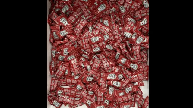 spot-the-hot-sauce-amid-ketchup-packets-in-under-7-seconds