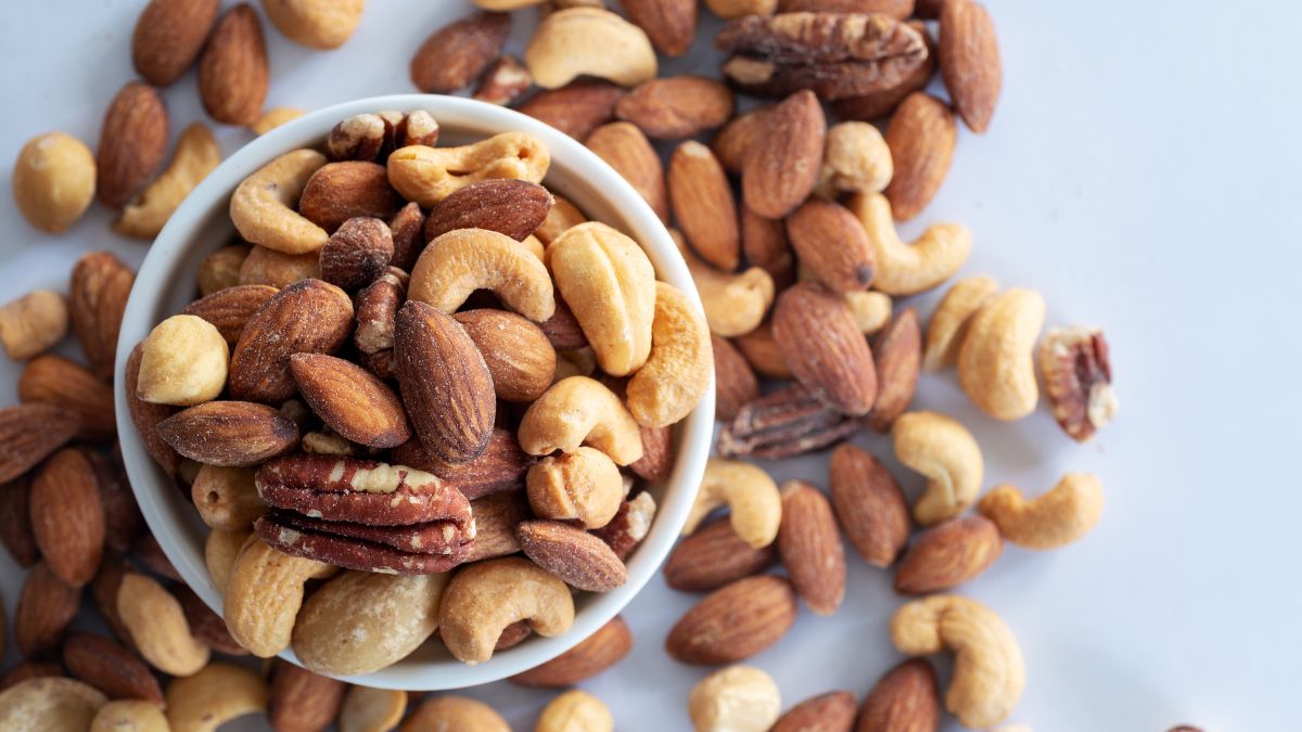 raw or roasted nuts which is healthy (1)