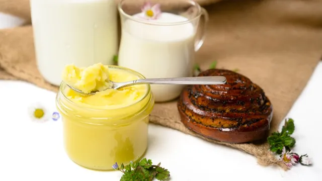 6-benefits-of-adding-spoonful-of-ghee-to-your-meals-in-winters