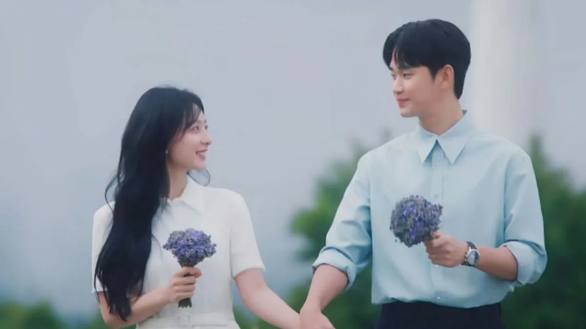 queen-of-tears-kim-ji-won-fulfills-promise-and-shares-close-to-you-song-cover-fans-cheer-is-that-a-proposal-for-kim-soo-hyun
