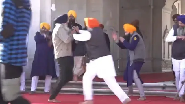 sukhbir-singh-badal-attacked-man-opens-fire-at-shiromani-akali-dal-leader-at-golden-temple-watch-video