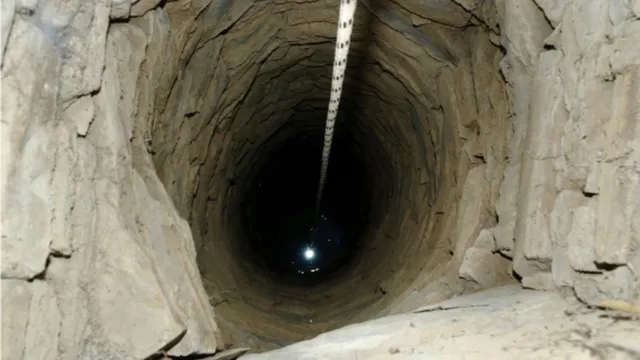 chinese-man-mistaken-for-ghost-remained-trapped-for-three-days-in-well-near-thailandmyanmar-border-rescued