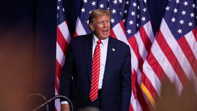 positive-signs-donald-trump-receives-patriot-of-the-year-award-at-long-island-event