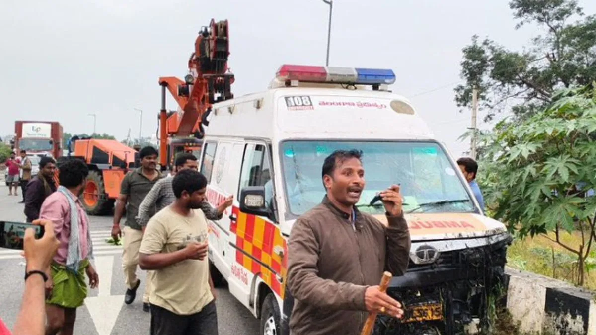 hyderabad-news-man-steals-ambulance-caught-after-long-police-chase-watch-video
