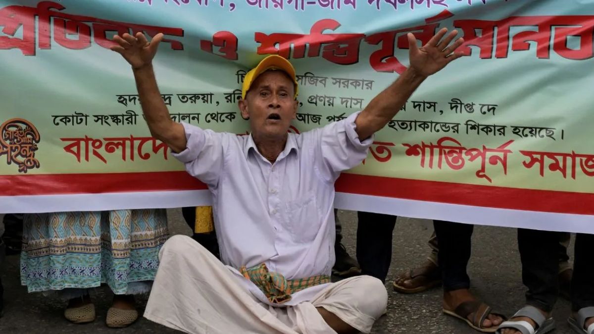 bangladesh-iskcon-alleges-its-namhatta-centre-burnt-down-in-dhaka-idols-set-ablaze