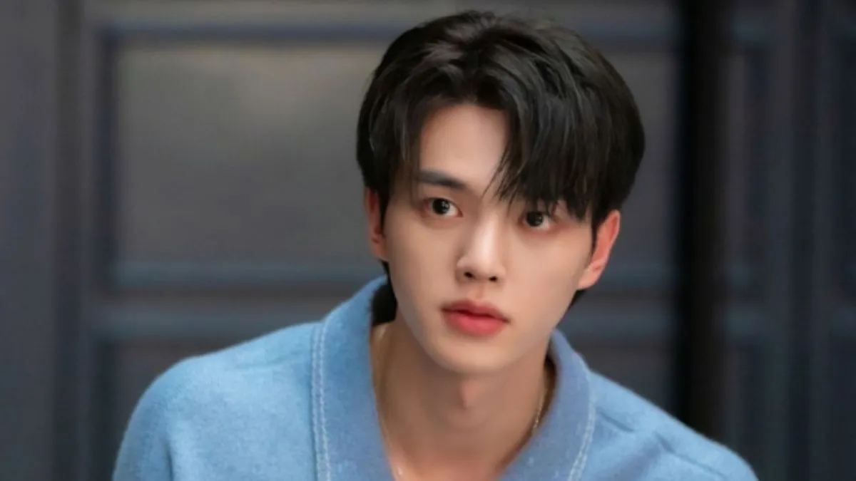 my-demon-star-song-kang-melts-hearts-in-new-photos-from-military-fans-say-missed-you