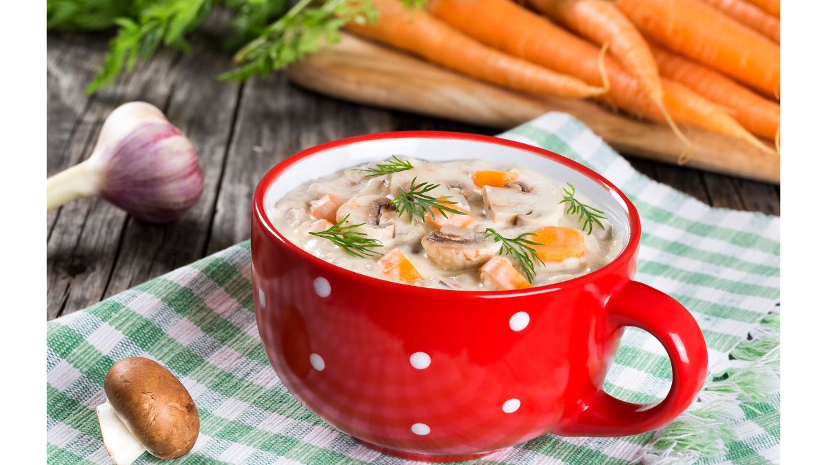 mushroom-garlic-soup