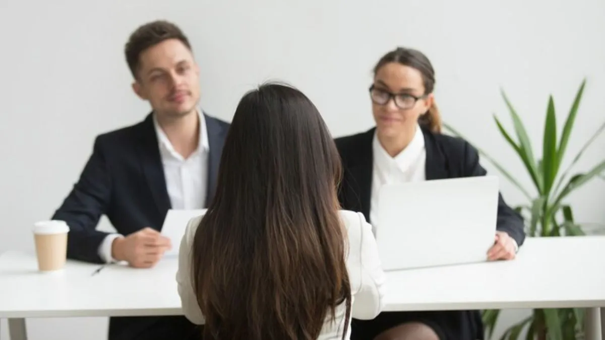 5-lucky-colours-to-wear-for-job-interview-success-as-per-vastu-shastra