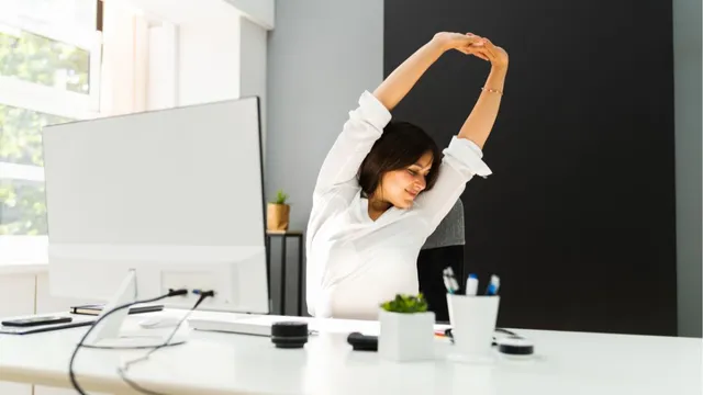 5-simple-ways-for-staying-fit-healthy-and-energised-in-desk-job