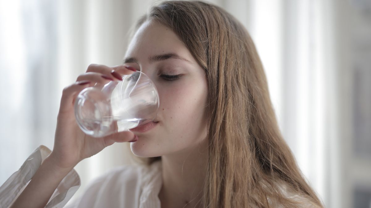 ways to stay fit with a desk job (1)